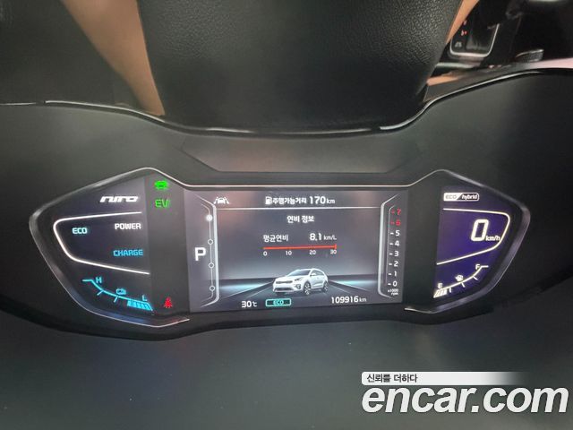 Kia Niro 1.6 HEV Noblesse Special 2021 — фото 8