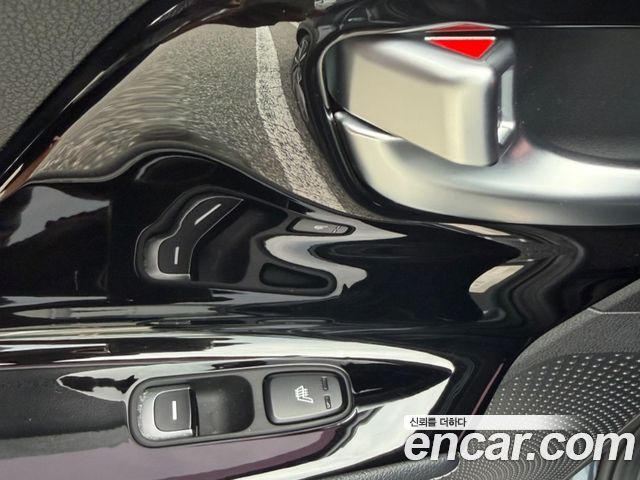 Kia Niro 1.6 HEV Noblesse Special 2021 — фото 23