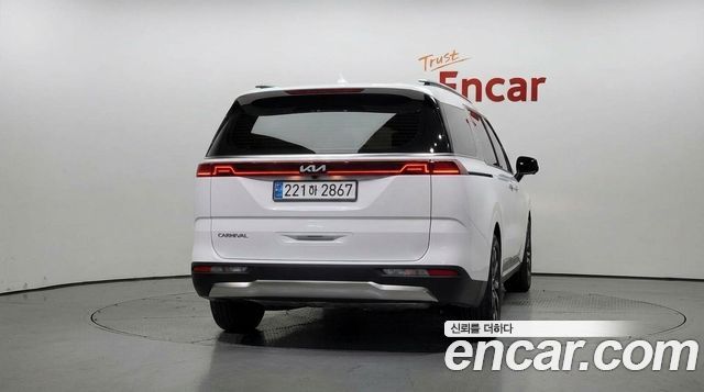 Kia Carnival (IV) Diesel 9-Seater Signature 2023 — фото 4