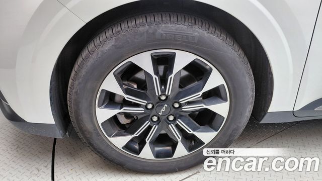 Kia Carnival (IV) Diesel 9-Seater Signature 2023 — фото 5