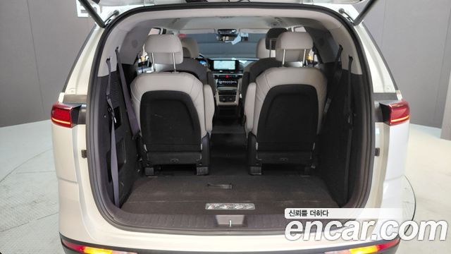 Kia Carnival (IV) Diesel 9-Seater Signature 2023 — фото 19