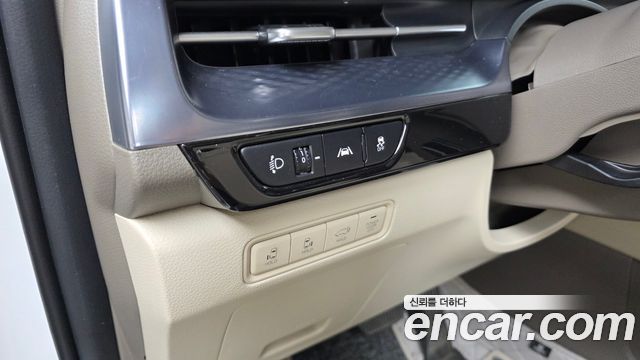 Kia Carnival (IV) Diesel 9-Seater Hi-Limousine Signature 2023 — фото 23