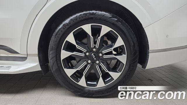 Kia Carnival (IV) Diesel 9-Seater Hi-Limousine Signature 2023 — фото 27