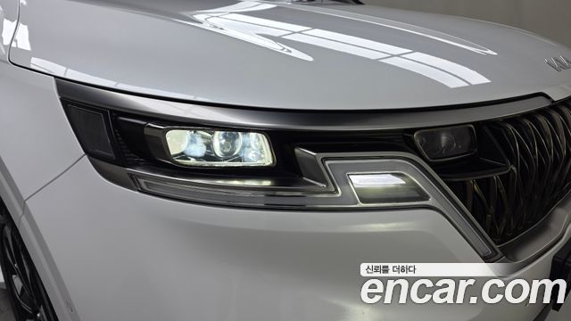 Kia Carnival (IV) Diesel 9-Seater Hi-Limousine Signature 2023 — фото 28