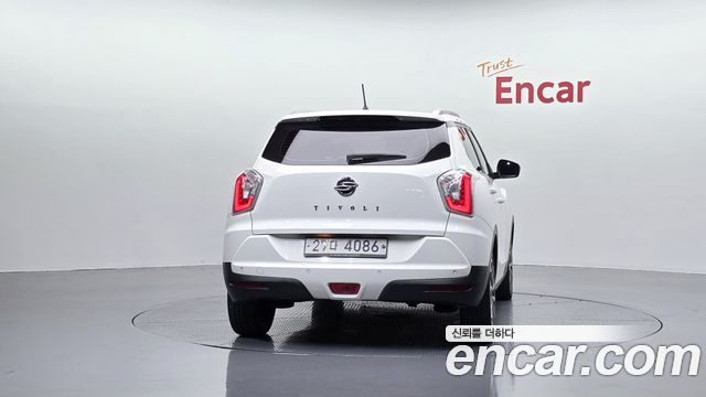 KG Mobility (SsangYong) Tivoli Diesel LX 2WD 2017 — фото 4