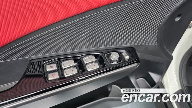 KG Mobility (SsangYong) Tivoli Diesel LX 2WD 2017 — фото 19