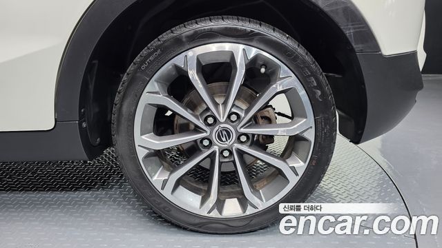KG Mobility (SsangYong) Tivoli Diesel LX 2WD 2017 — фото 21