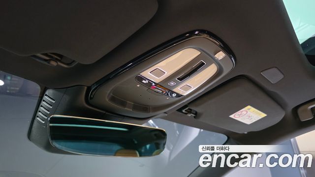 Volvo V90 Cross Country B5 Ultimate AWD 2024 — фото 18