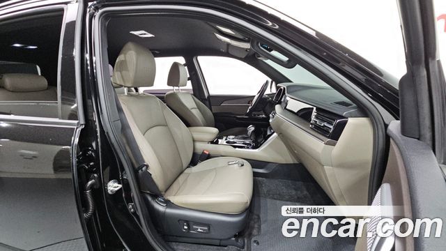 Kia Mohave The Master Diesel 3.0 4WD 5-Seater Platinum 2023 — фото 12