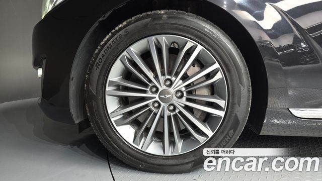 Genesis EQ900 3.8 GDI AWD Luxury 2018 — фото 5
