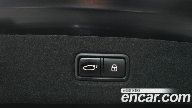 Genesis EQ900 3.8 GDI AWD Luxury 2018 — фото 17