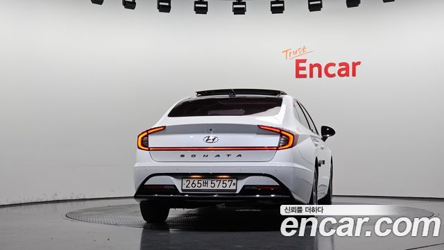 Hyundai Sonata (DN8) 2.0 LPG(rental car) Smart 2020 — фото 4