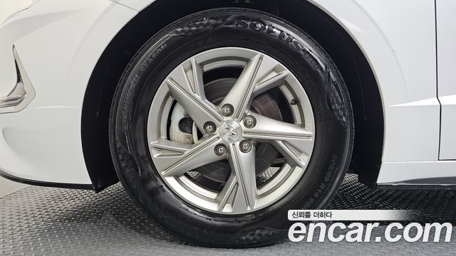 Hyundai Sonata (DN8) 2.0 LPG(rental car) Smart 2020 — фото 5