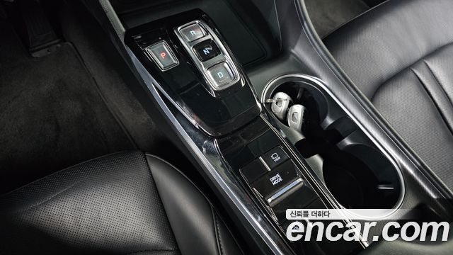 Hyundai Sonata (DN8) 2.0 LPG(rental car) Smart 2020 — фото 9