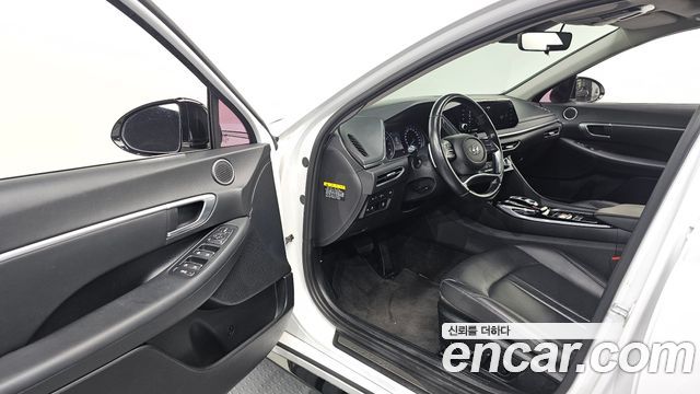 Hyundai Sonata (DN8) 2.0 LPG(rental car) Smart 2020 — фото 10
