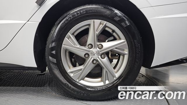 Hyundai Sonata (DN8) 2.0 LPG(rental car) Smart 2020 — фото 27