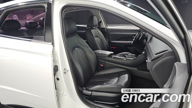 Hyundai Sonata (DN8) 2.0 LPG(rental car) Smart 2020 — фото 32