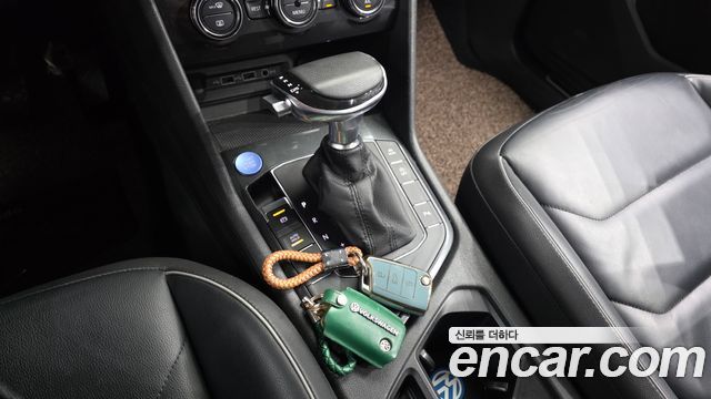 Volkswagen Tiguan (II) 2.0 TDI Premium 2018 — фото 9