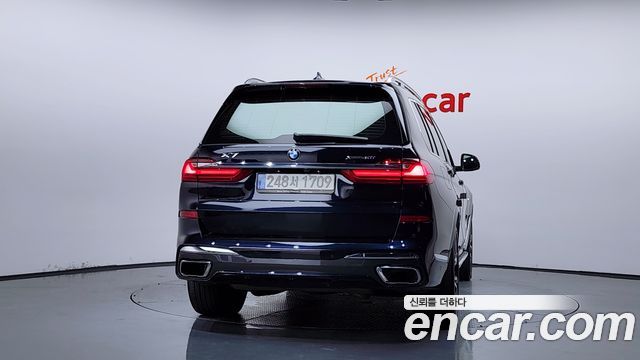 BMW X7 (G07) xDrive 40i M Sport 6STR 2021 — фото 4