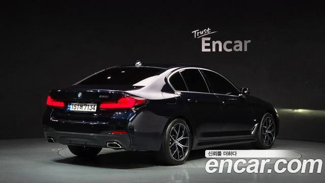 BMW 5 Series (G30) 530i M Sport Package 2022 — фото 3