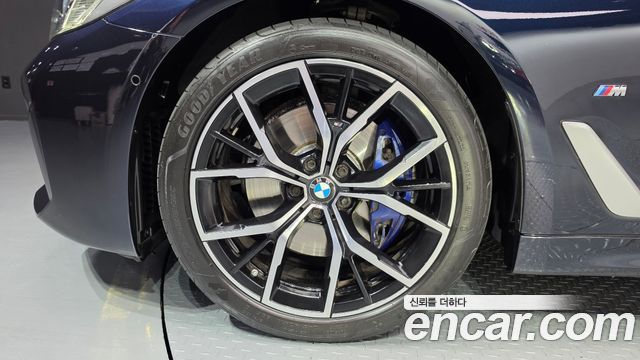 BMW 5 Series (G30) 530i M Sport Package 2022 — фото 23