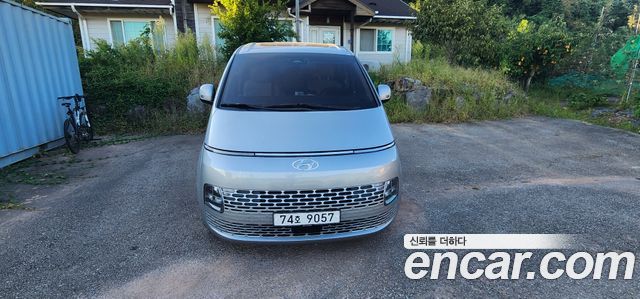 Hyundai Staria L3.5 Tourer 11-Seater Modern 2022 — фото 3