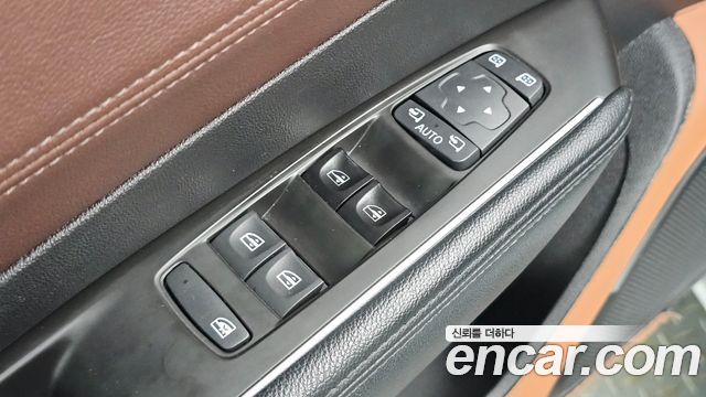 Renault Korea SM6 1.3 TCe RE 2021 — фото 27