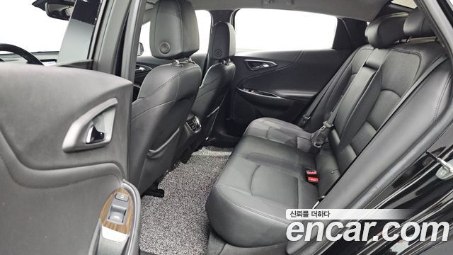 Chevrolet Malibu 2.0 Turbo Perfect Black 2020 — фото 12