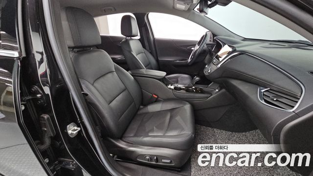 Chevrolet Malibu 2.0 Turbo Perfect Black 2020 — фото 26