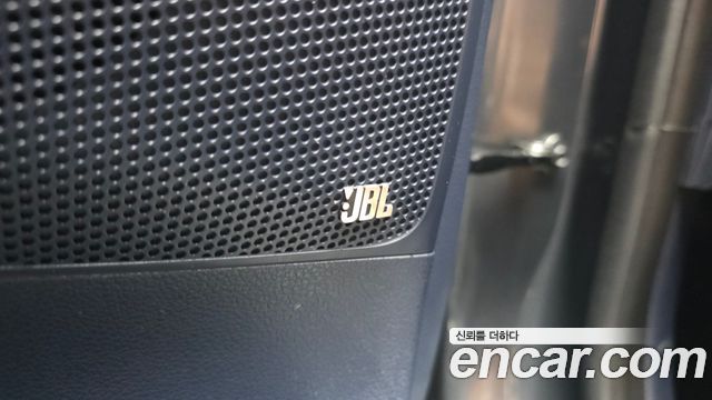 Hyundai Grandeur (IG) 3.0 Exclusive Special 2019 — фото 13