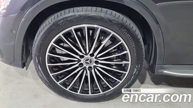 Mercedes-Benz GLC-Class (X254) GLC300 4MATIC Coupe 2024 — фото 5
