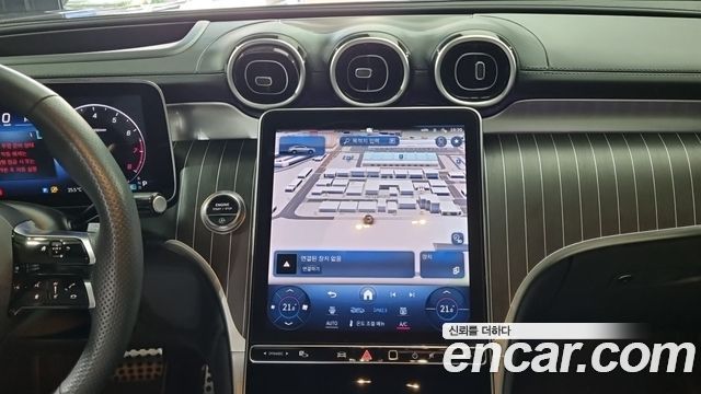 Mercedes-Benz GLC-Class (X254) GLC300 4MATIC Coupe 2024 — фото 14