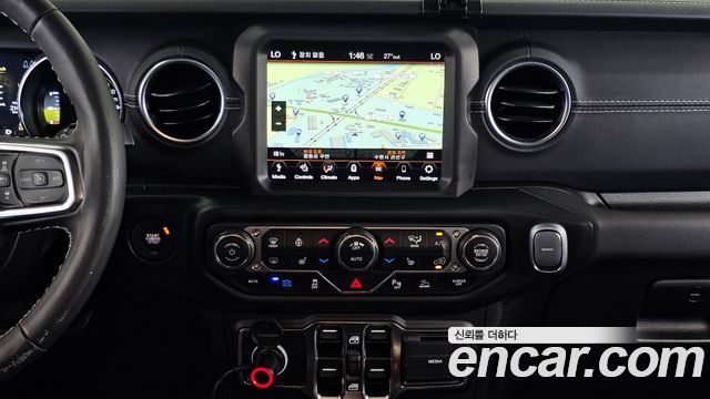 Jeep Wrangler (JL) 2.0 Overland Power Top 4Door 4xe 2023 — фото 14