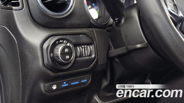 Jeep Wrangler (JL) 2.0 Overland Power Top 4Door 4xe 2023 — фото 19