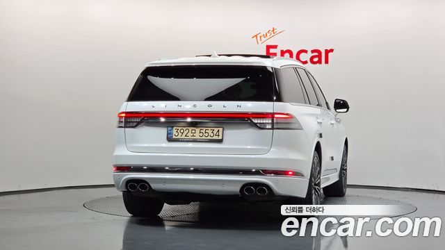 Lincoln Aviator (II) 3.0 Black Label AWD 2021 — фото 4