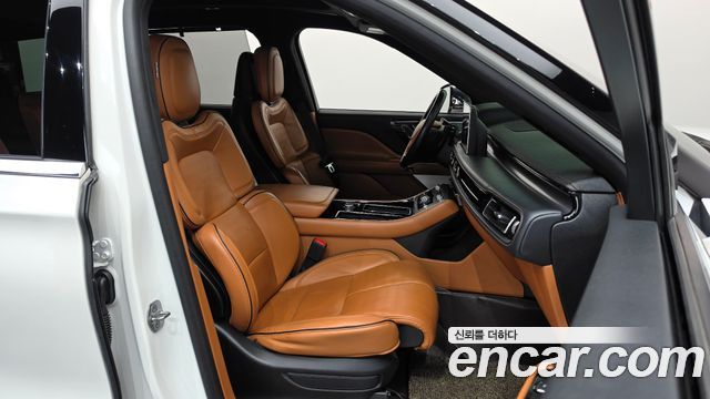 Lincoln Aviator (II) 3.0 Black Label AWD 2021 — фото 11