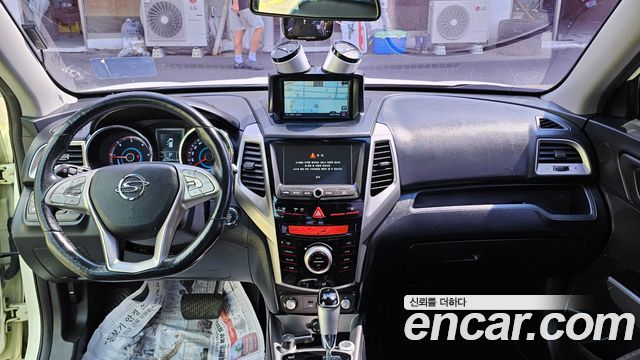 KG Mobility (SsangYong) Tivoli Diesel LX 2WD 2016 — фото 9