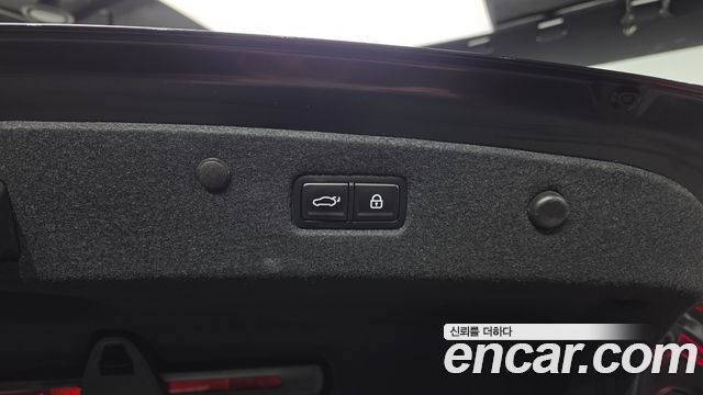 Kia K8 Hybrid Signature Special 2023 — фото 19