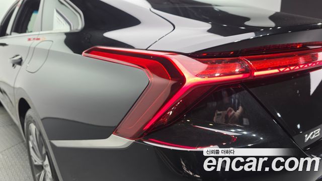 Kia K8 Hybrid Signature Special 2023 — фото 23
