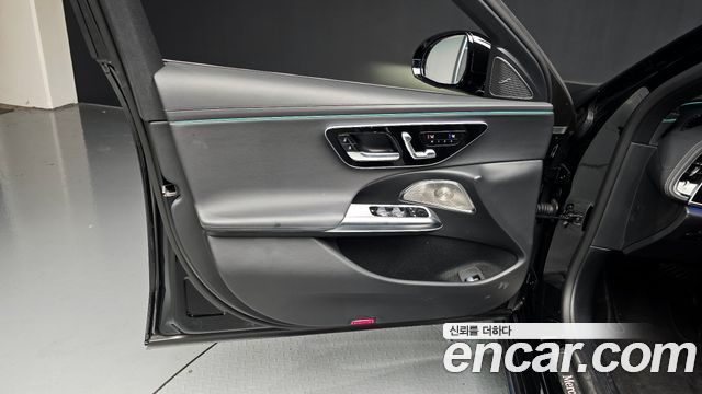 Mercedes-Benz E-Class (W214) E300 4MATIC Exclusive 2024 — фото 24