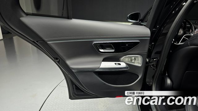 Mercedes-Benz E-Class (W214) E300 4MATIC Exclusive 2024 — фото 25