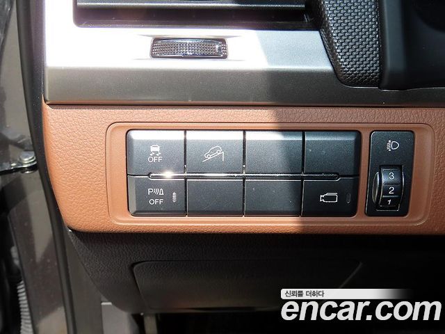 KG Mobility (SsangYong) Rexton Sports Diesel 2.2 4WD Noblesse 2018 — фото 10