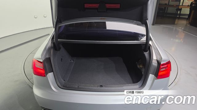 Audi A6 2.0 TDI Dynamic C7 2014 — фото 20