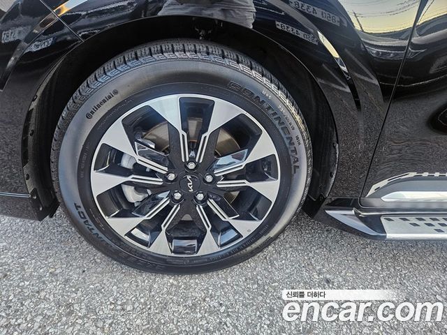 Kia Carnival (IV) Gasoline 4-Seater Hi-Limousine (Special) 2021 — фото 5