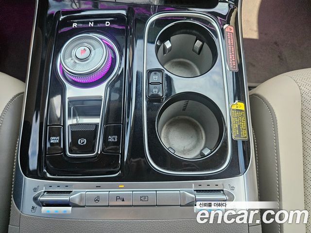 Kia Carnival (IV) Gasoline 4-Seater Hi-Limousine (Special) 2021 — фото 9