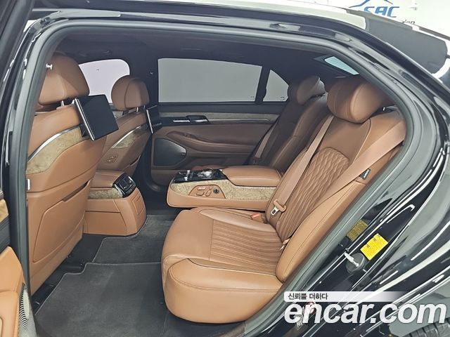 Genesis G90 5.0 AWD Prestige 2019 — фото 16