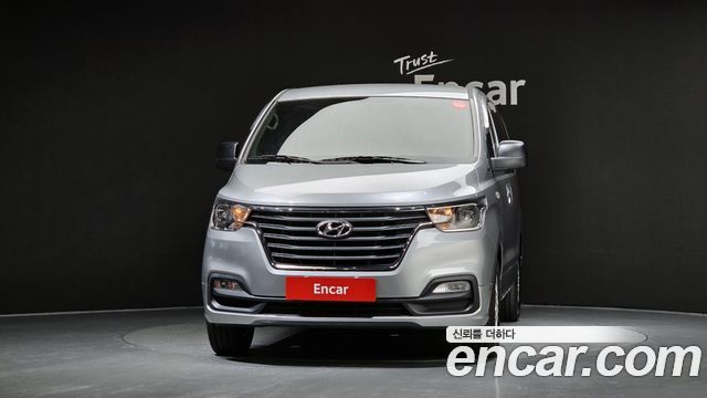 Hyundai Grand Starex Van 3-Seater Smart 2020 — фото 3