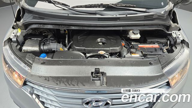 Hyundai Grand Starex Van 3-Seater Smart 2020 — фото 6