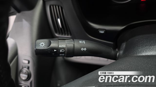 Hyundai Grand Starex Van 3-Seater Smart 2020 — фото 17