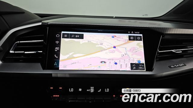 Audi Q4 e-tron (F4) 40 Premium 2022 — фото 14